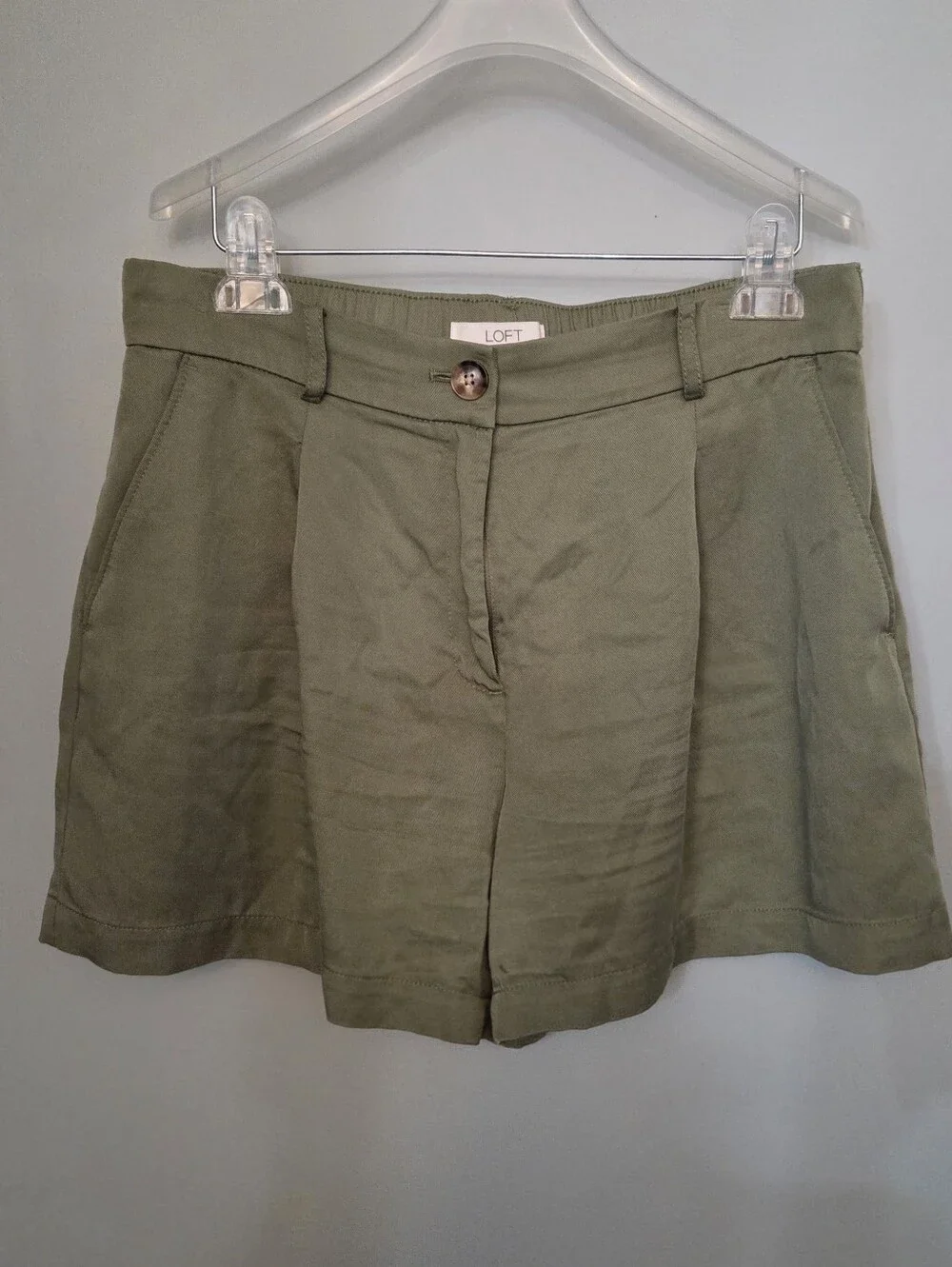 LOFT Olive Green Women's Tailored Shorts